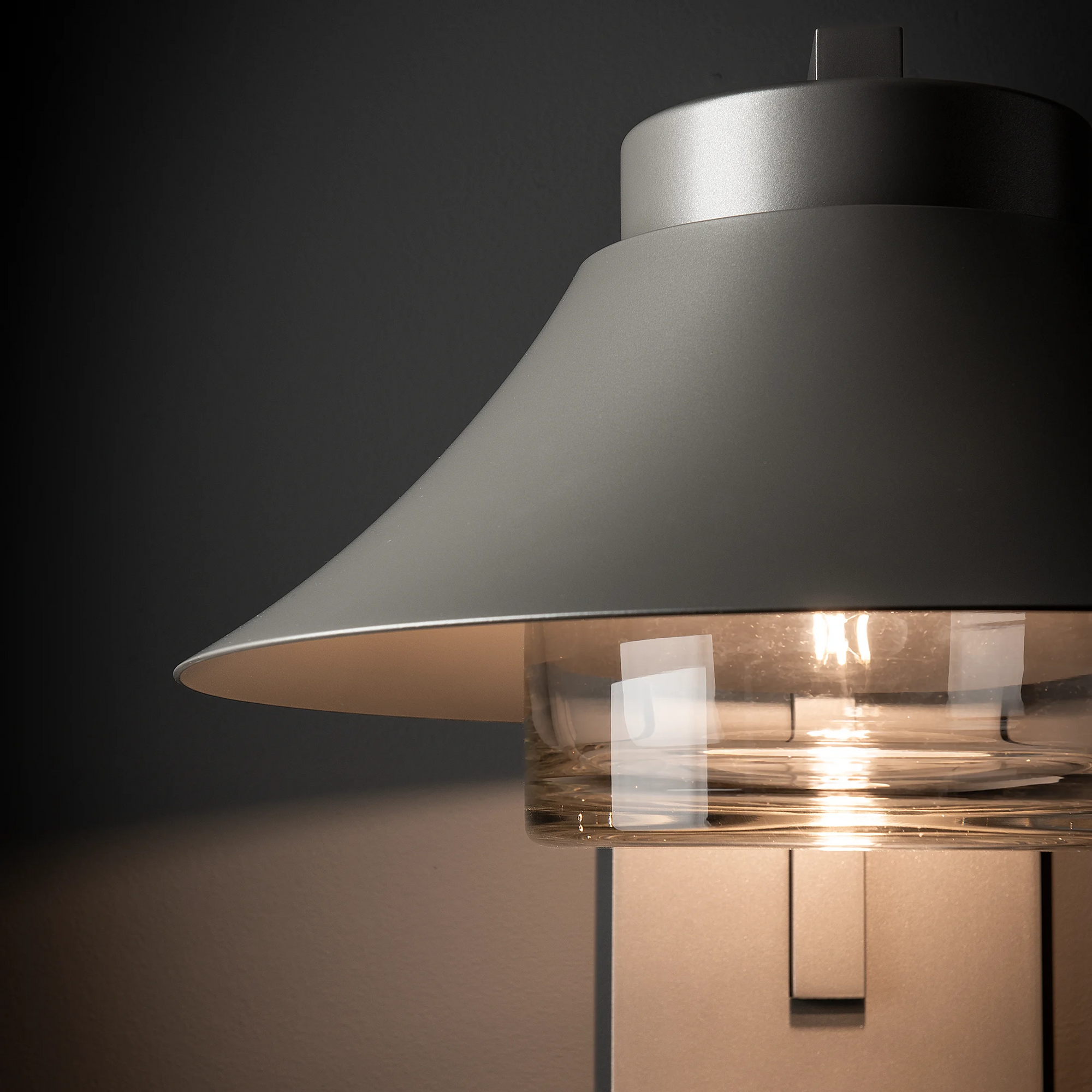 Stowe Medium Outdoor Sconce