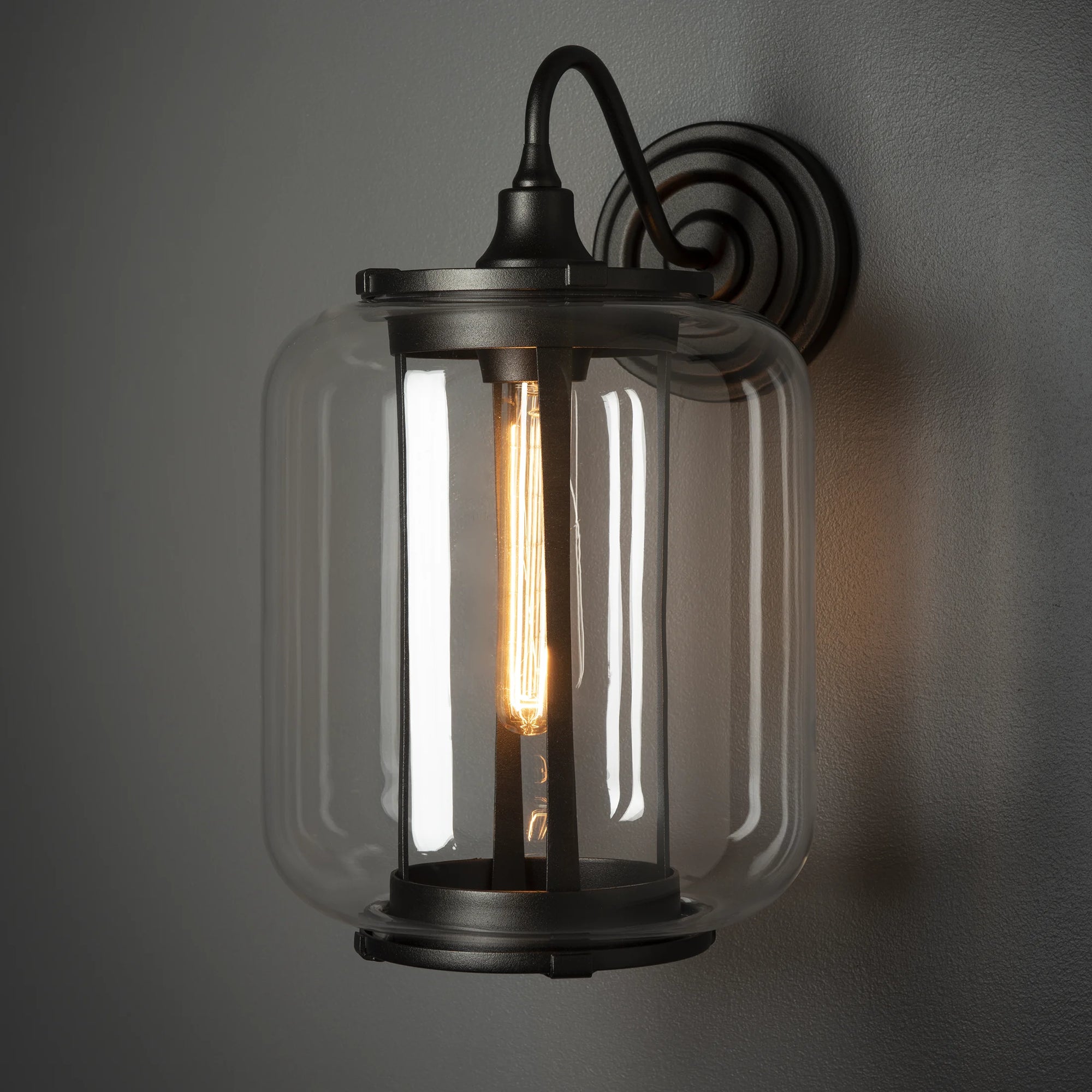 Fairwinds Large Outdoor Sconce