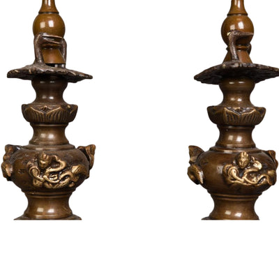 A PAIR OF BRONZE CANDLESTICK, SHOWA PERIOD