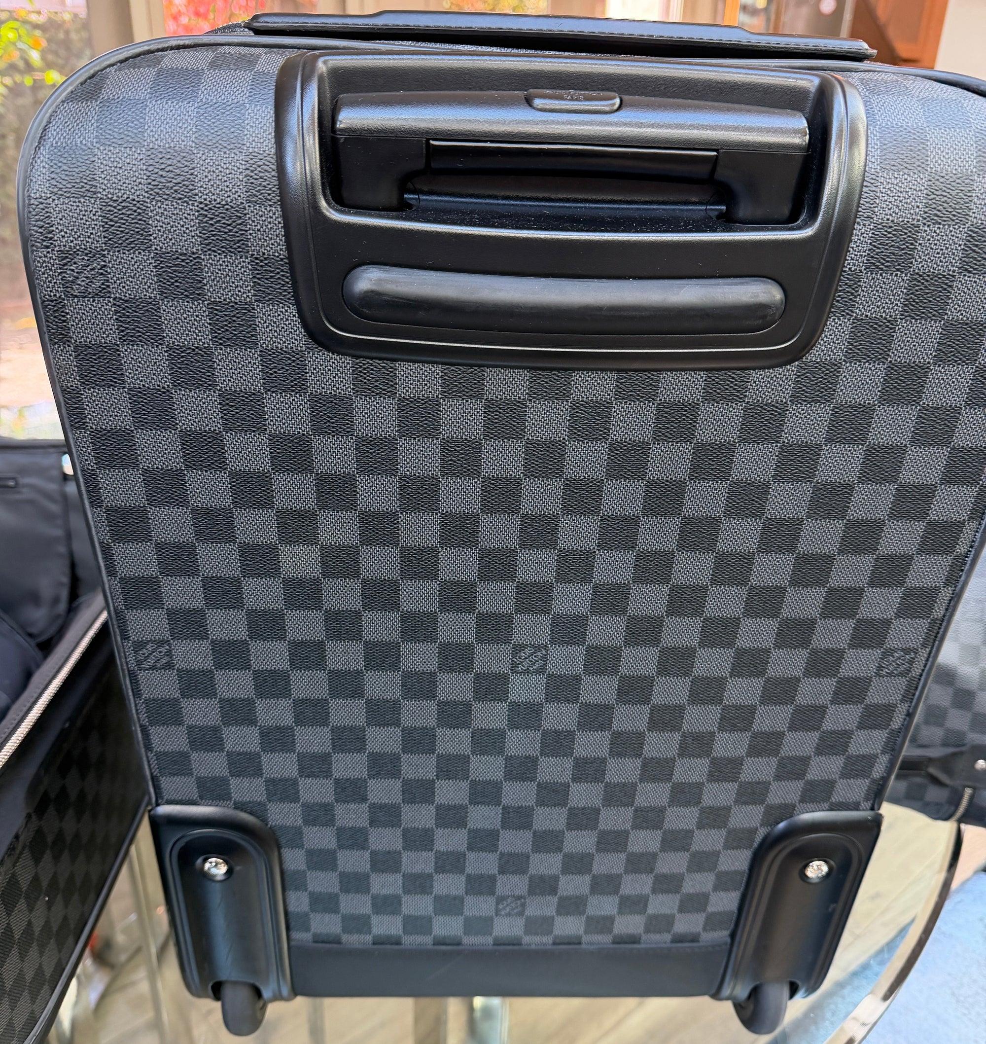 Louis Vuitton Damier Graphite Luggage (5 piece Set)