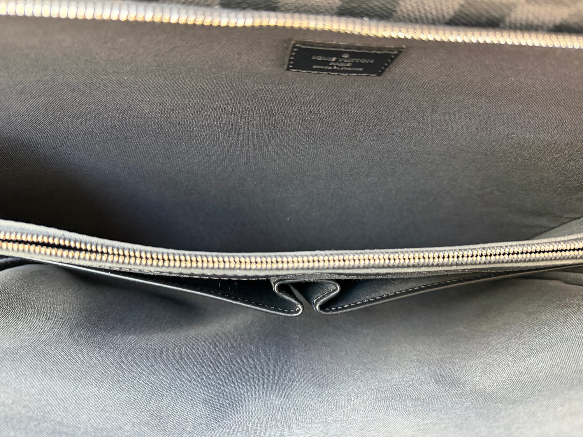 Louis Vuitton Damier Graphite Luggage (5 piece Set)