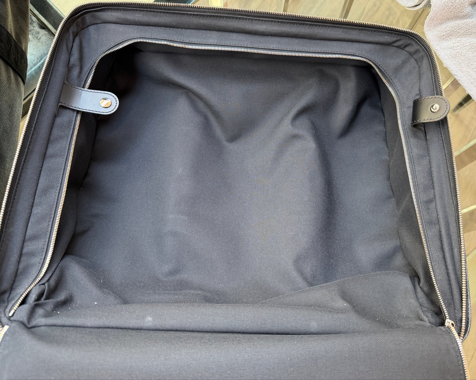 Louis Vuitton Damier Graphite Luggage (5 piece Set)