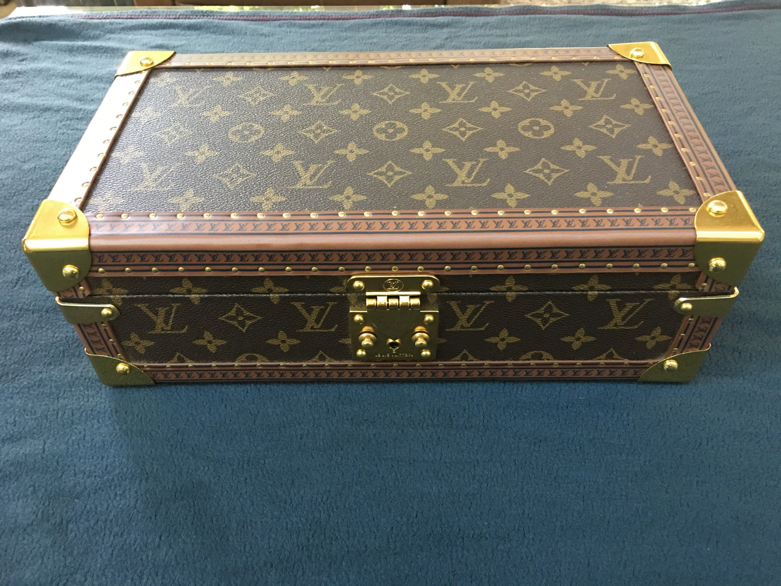 Louis Vuitton Coffret 8 Montes 