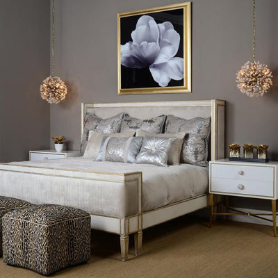 Ornamento Nightstand