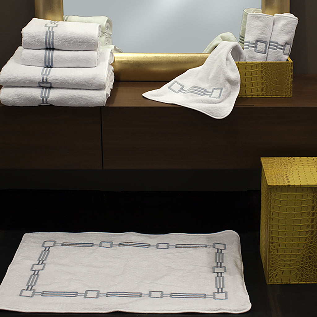 Retro Luxury Towels