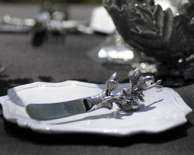 Pewter Acorn & Oak Leaf Handle Spreader